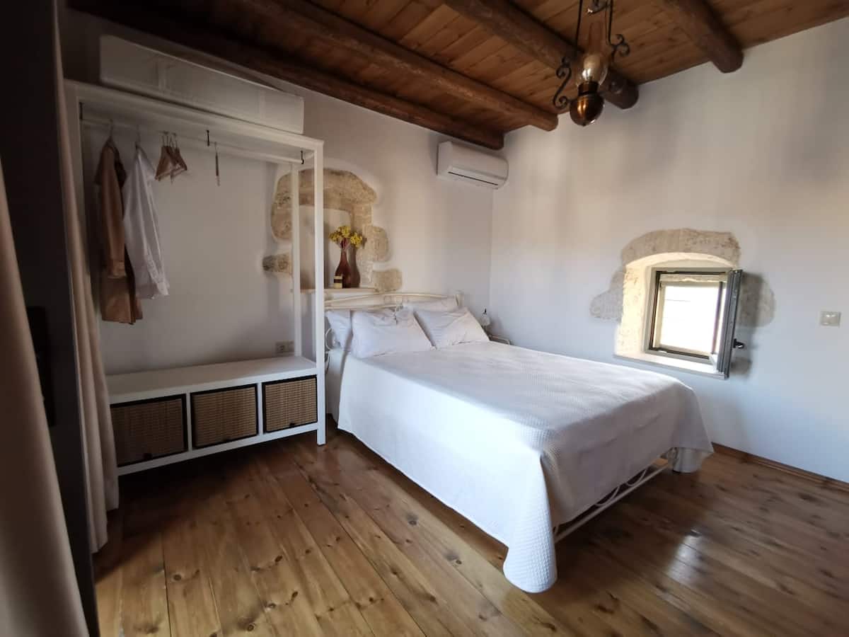 a-romantic-house-of-two-07