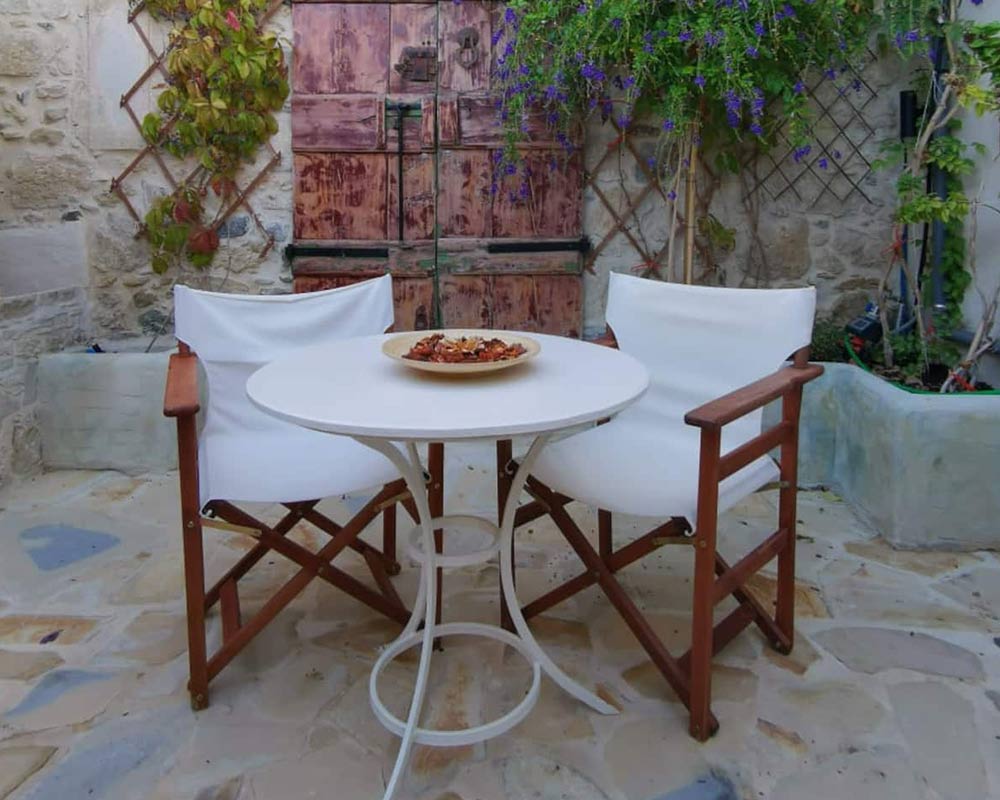 a-romantic-house-of-two-14