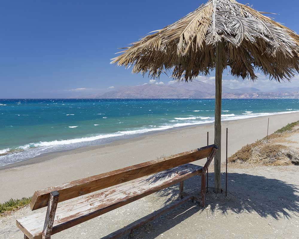 Komos Beach