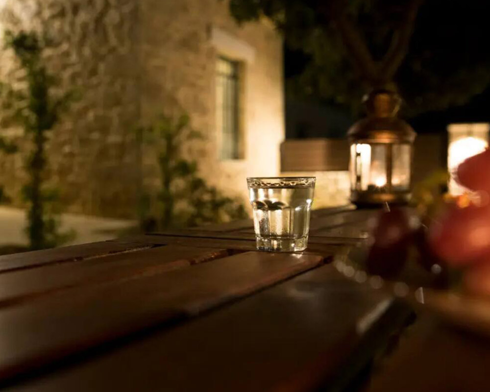 traditional-cretan-villa-09