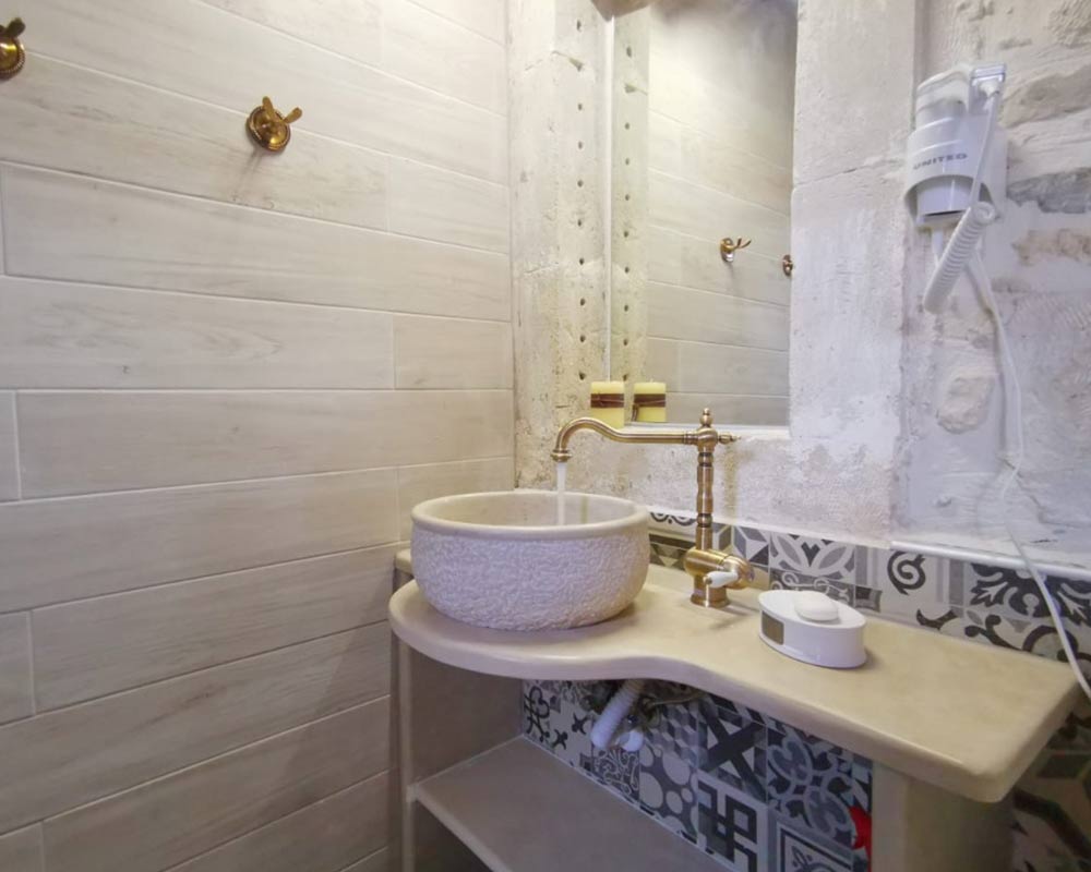 a-romantic-house-of-two-10