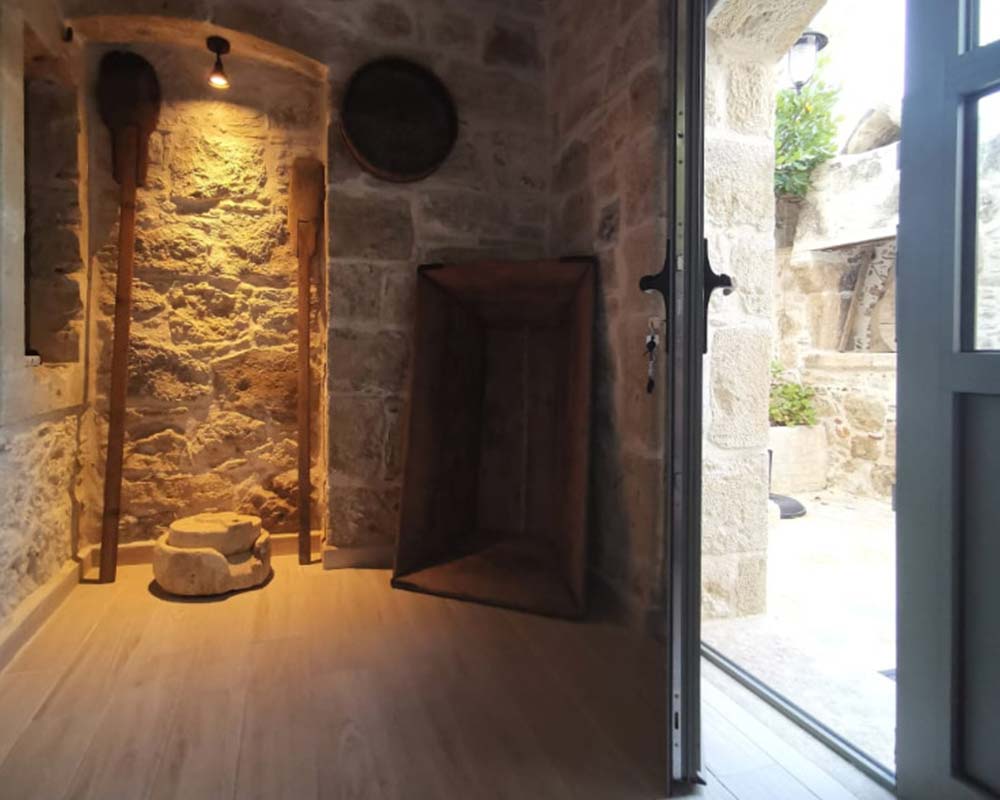 a-romantic-house-of-two-12